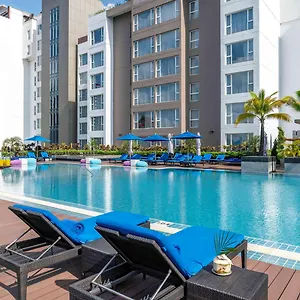 Novotel Max ***** Yangon