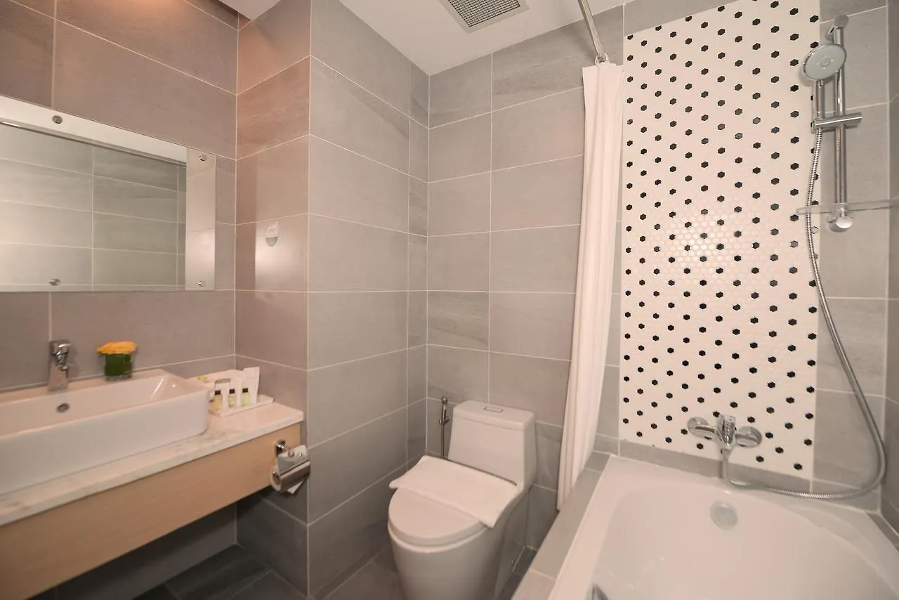 Wyne Hotel Yangon